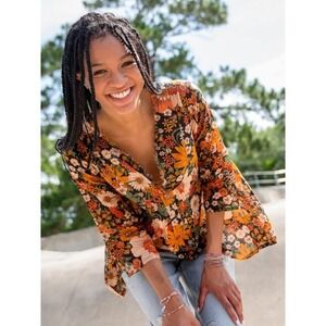 Natural Life Boho Floral Print V Neck Bell‎ Sleeve Blouse Women's S/M